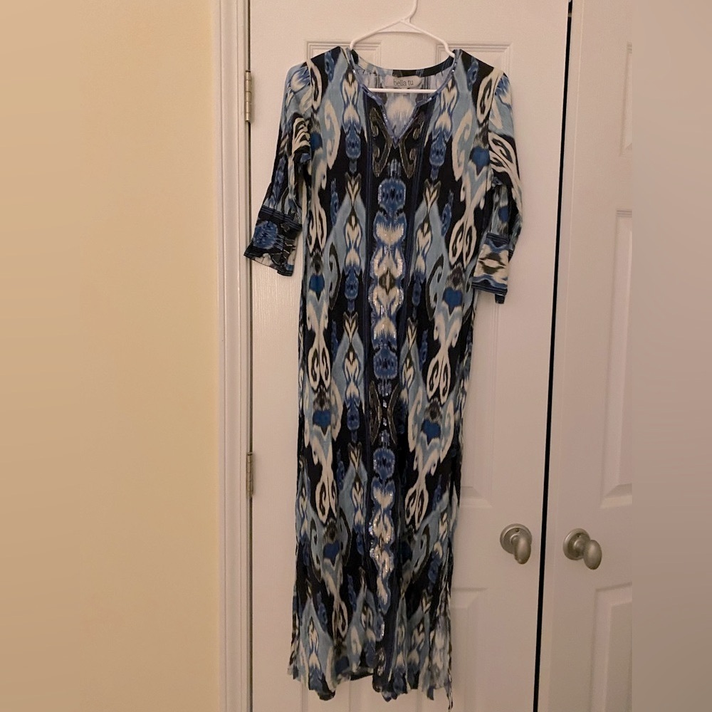 Bella Tu  Elegant Blue Caftan Patterned Dress